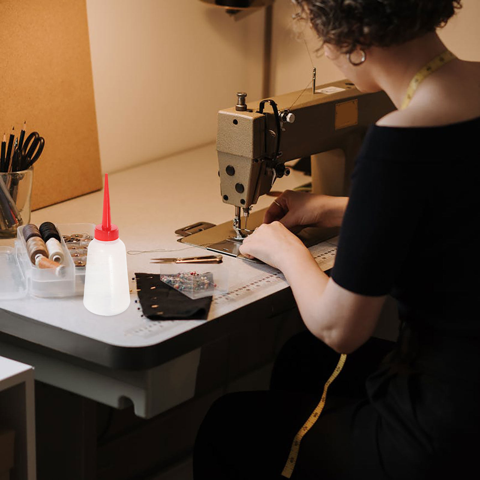 Sewing Machine Needle - 2 шт. пластиковых бутылочек для масла